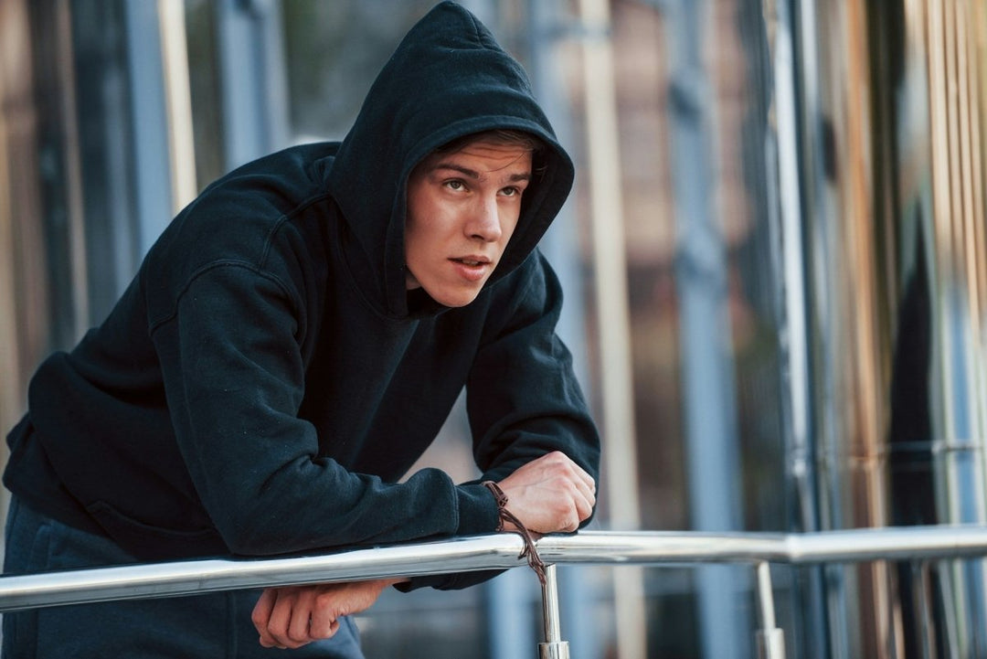 When Hoodies for Men Need Extra Layers in Cold Weather - Cocktailored
