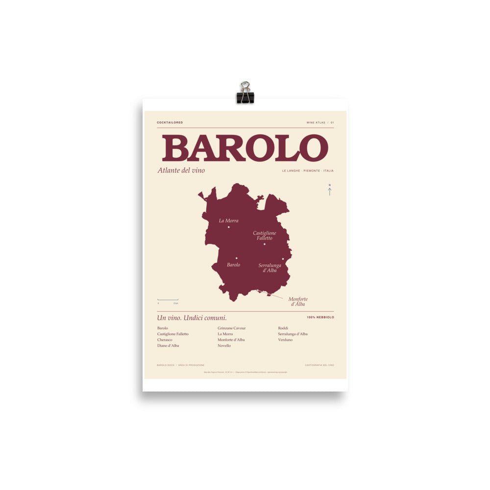Barolo DOCG wijnkaartposter in bordeauxrood en crème met Italiaanse typografie en dorpsnamen, 21 × 30 cm